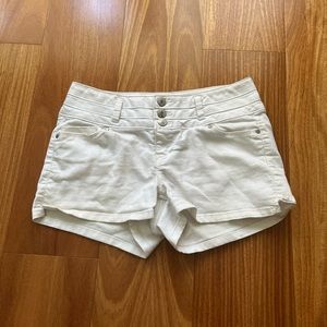 White high waisted shorts